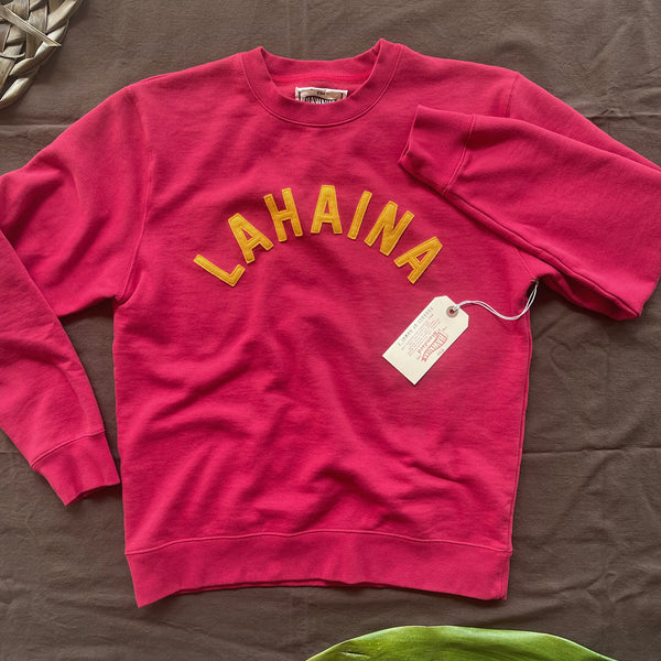 LAHAINA - athletic gold on red
